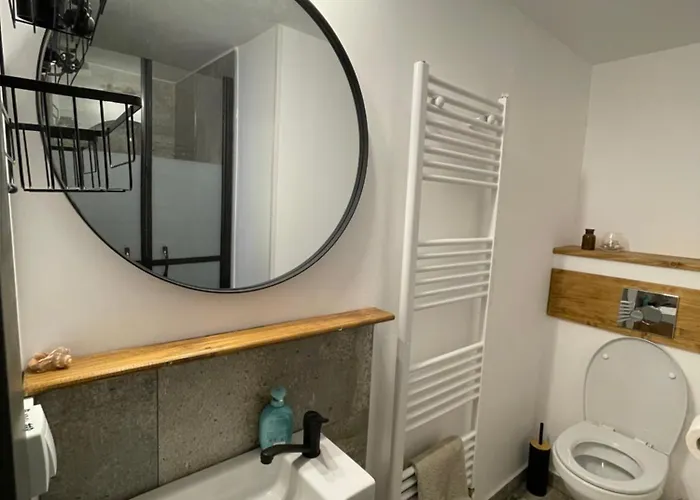 Next Door דירה *